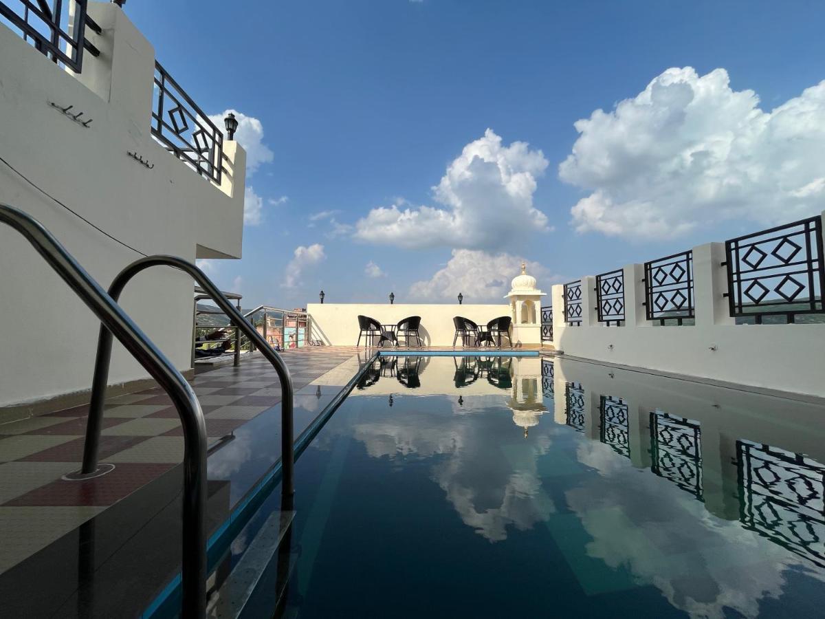 Hotel Amayra Jaipur Buitenkant foto