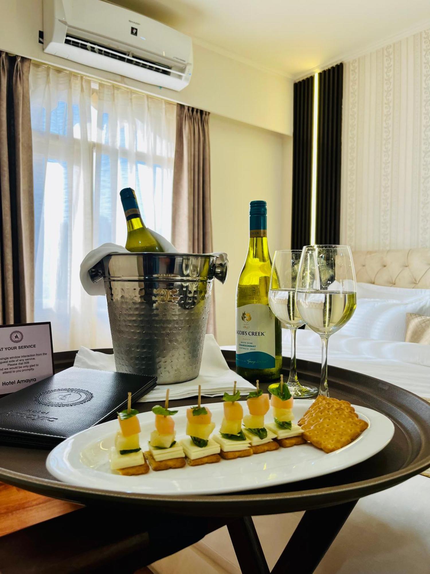 Hotel Amayra Jaipur Buitenkant foto